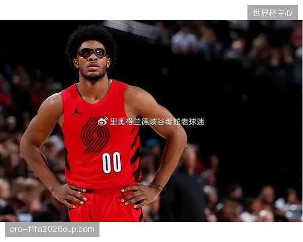边锋加尔比作为重要轮换球员，他的替补登场能否改变比赛节奏，将是拉穆奇教练后手调整的关键。